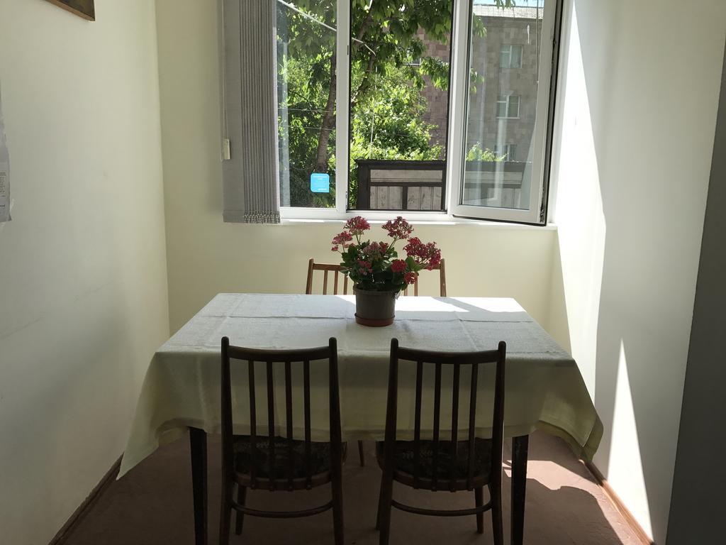 Aregak B&B And Tours ゴリス エクステリア 写真